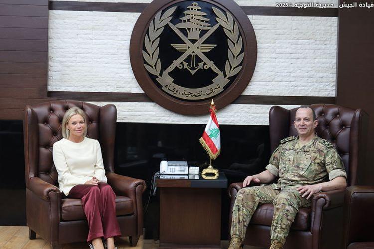 SCL meets LAF commander